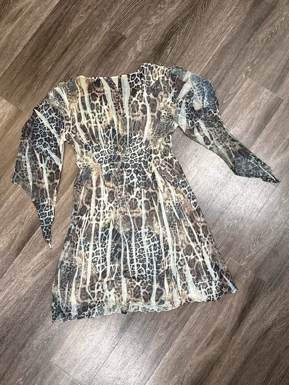 Dress - Picture 12 of 15